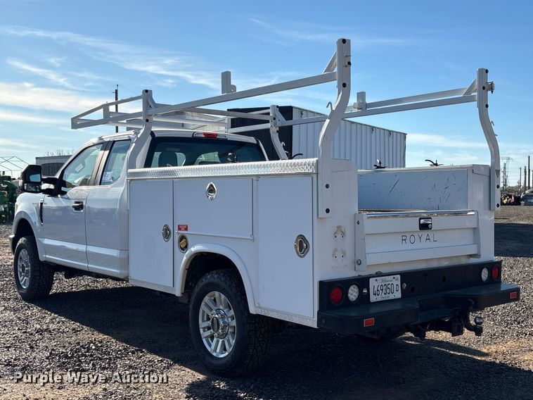image for item EC8301 2019 Ford F250 Super Duty Ext. Cab utility bed pickup truck