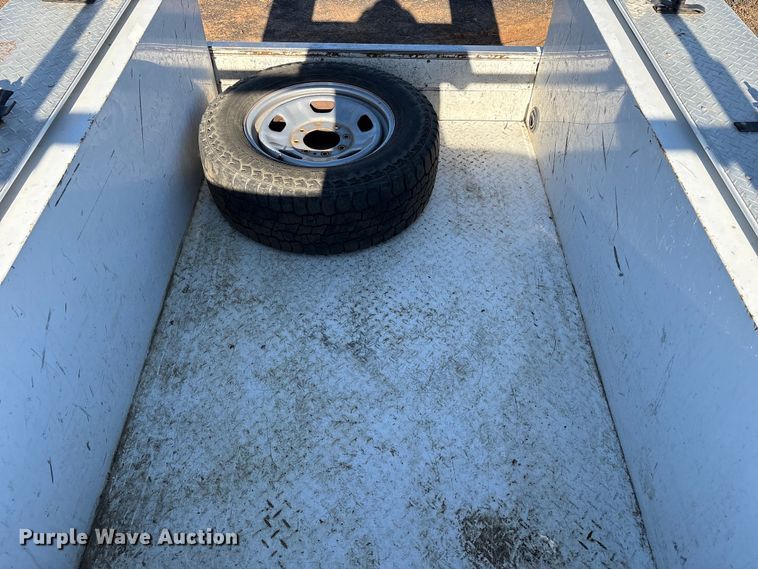 image for item EC8301 2019 Ford F250 Super Duty Ext. Cab utility bed pickup truck