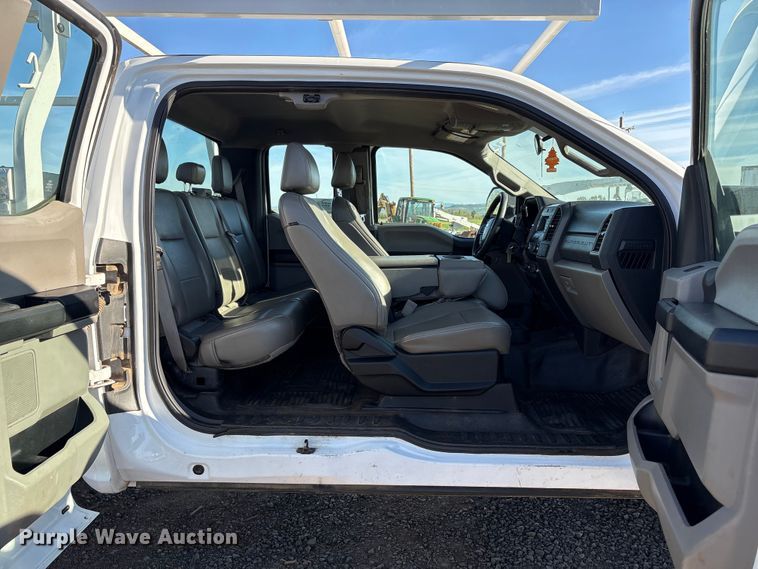 image for item EC8301 2019 Ford F250 Super Duty Ext. Cab utility bed pickup truck