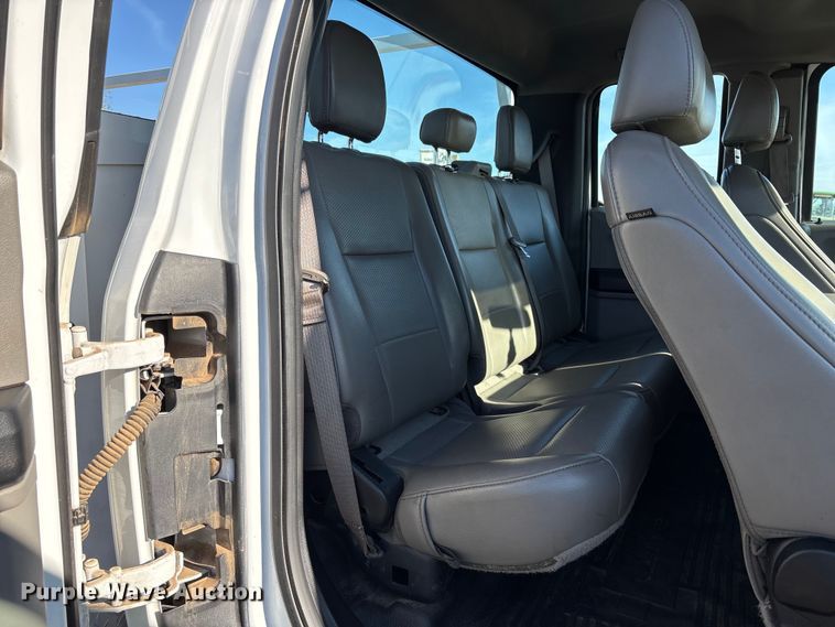 image for item EC8301 2019 Ford F250 Super Duty Ext. Cab utility bed pickup truck