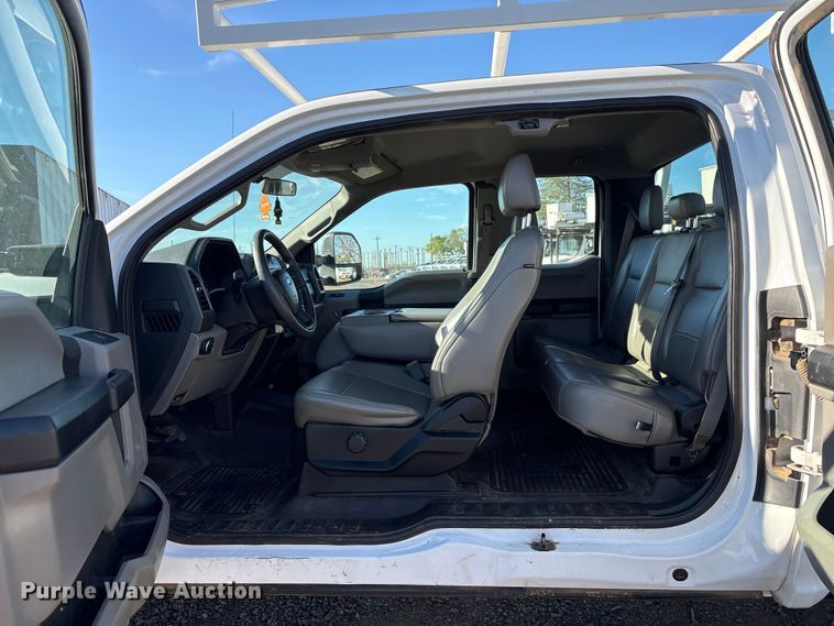 image for item EC8301 2019 Ford F250 Super Duty Ext. Cab utility bed pickup truck