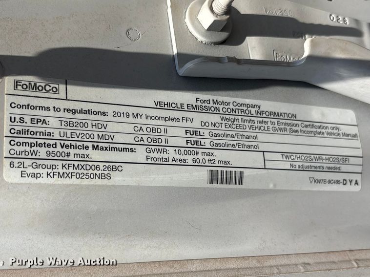 image for item EC8301 2019 Ford F250 Super Duty Ext. Cab utility bed pickup truck