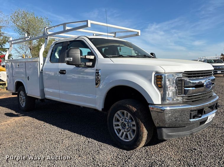 image for item EC8311 2019 Ford F250 Super Duty Ext. Cab utility bed pickup truck