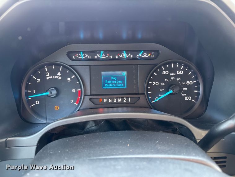 image for item EC8311 2019 Ford F250 Super Duty Ext. Cab utility bed pickup truck