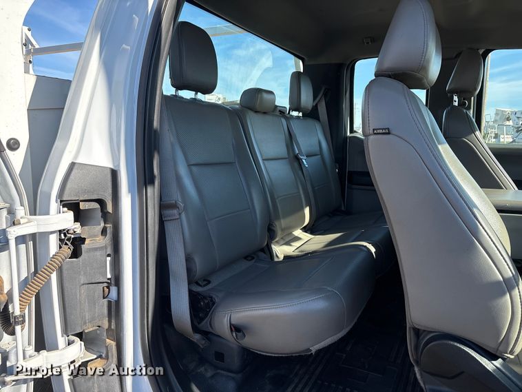 image for item EC8311 2019 Ford F250 Super Duty Ext. Cab utility bed pickup truck