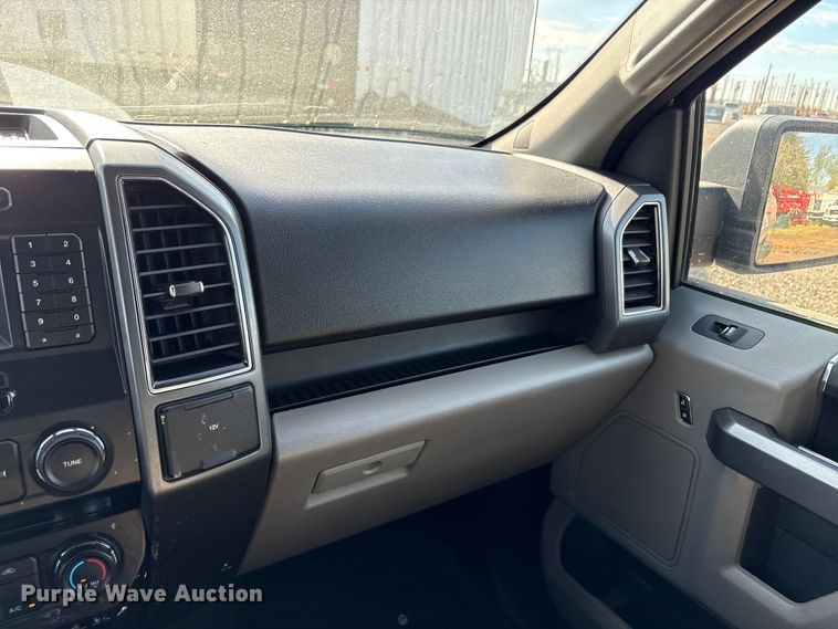 image for item EC8312 2018 Ford F150 Crew Cab pickup truck