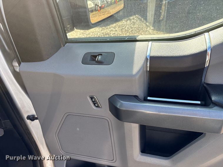 image for item EC8312 2018 Ford F150 Crew Cab pickup truck