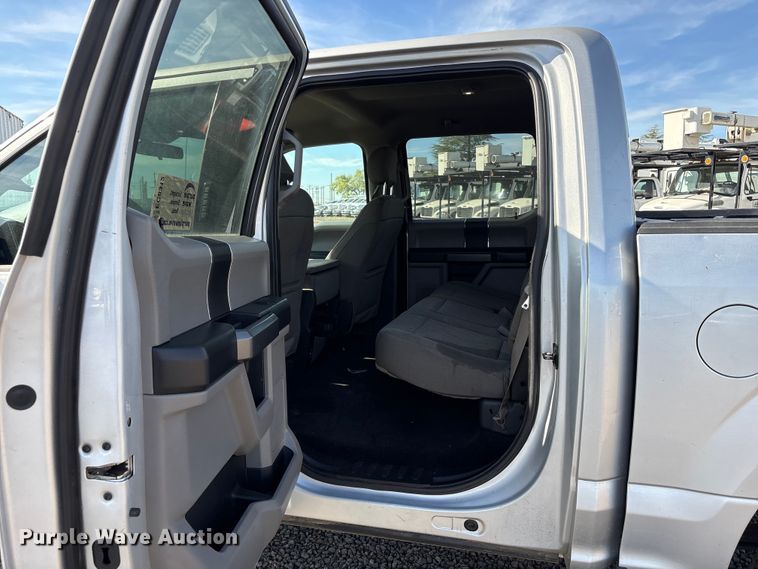 image for item EC8312 2018 Ford F150 Crew Cab pickup truck