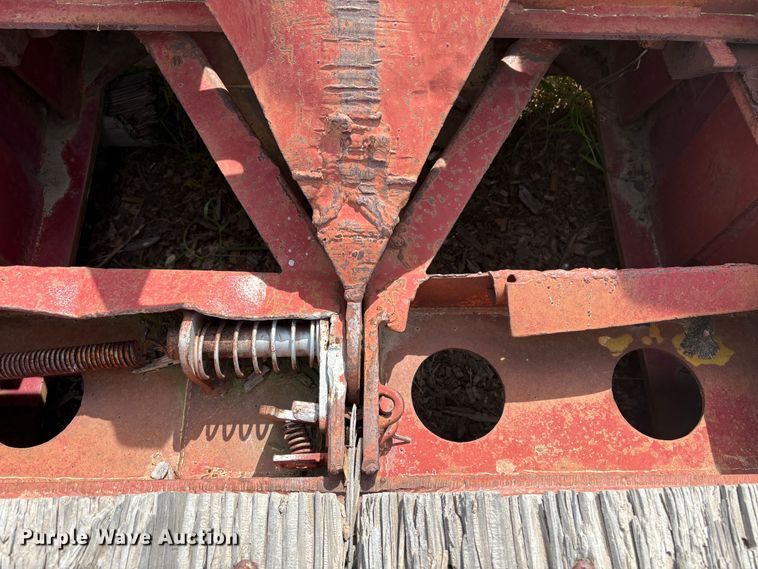 image for item EC8320 1977 Cozad lowboy equipment trailer