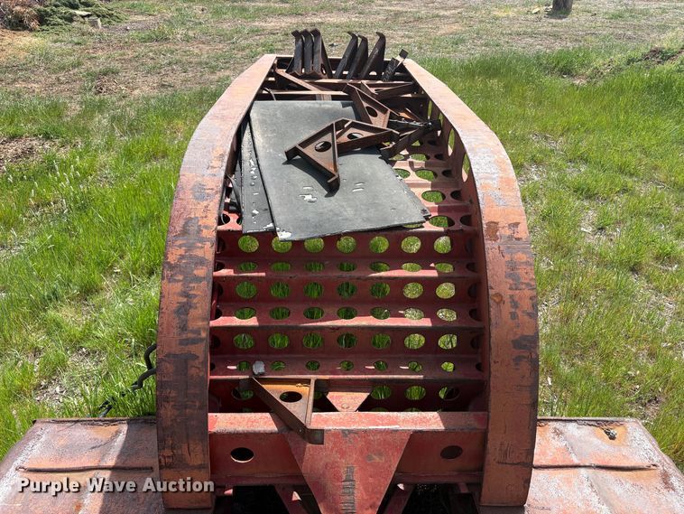 image for item EC8320 1977 Cozad lowboy equipment trailer