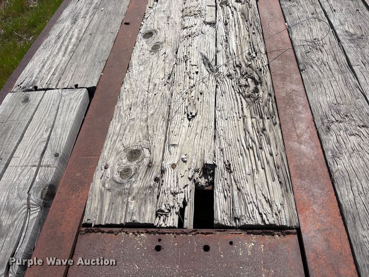 image for item EC8320 1977 Cozad lowboy equipment trailer