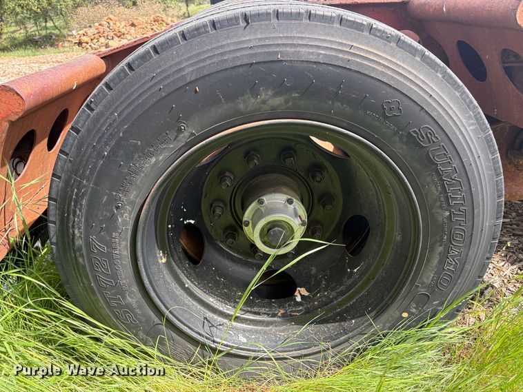 image for item EC8320 1977 Cozad lowboy equipment trailer