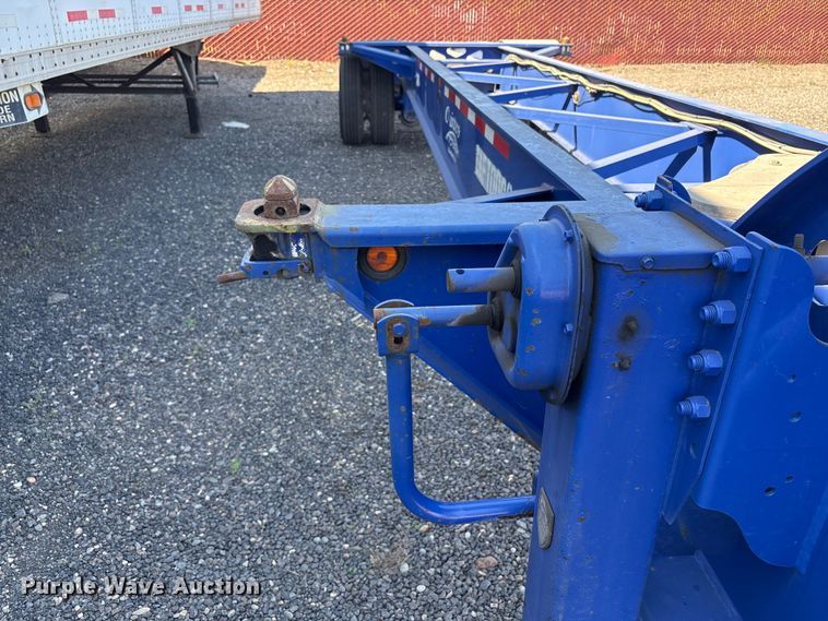 image for item EC8333 2013 Reinke container trailer