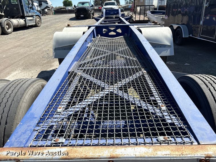 image for item EC8334 2014 Hyundai Translead container trailer