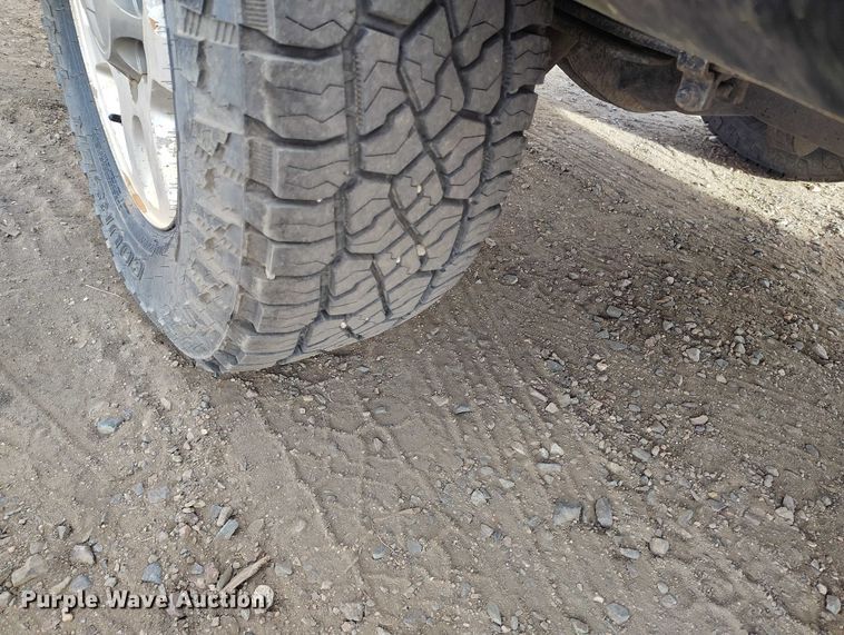 image for item EC8978 2013 Chevrolet Silverado 3500HD Crew Cab pickup truck