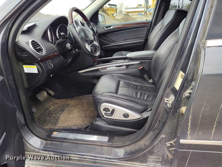 image for item EC8979 2011 Mercedes Benz GL350 SUV