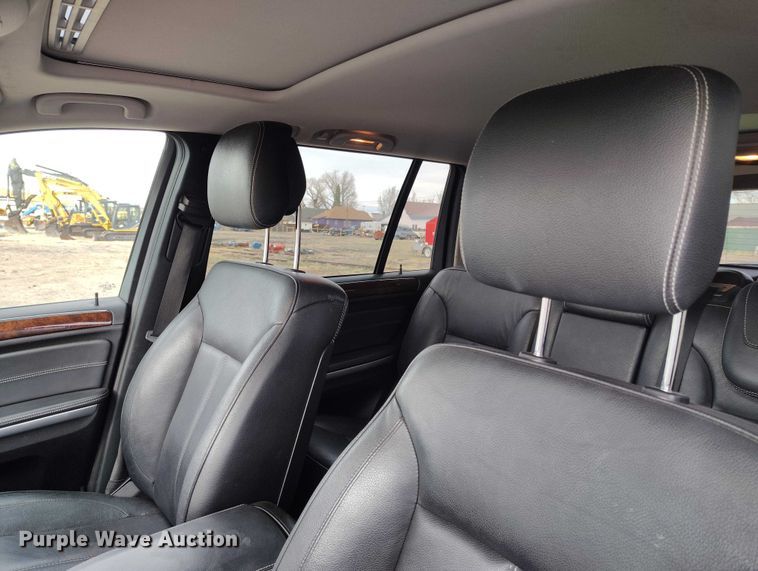 image for item EC8979 2011 Mercedes Benz GL350 SUV