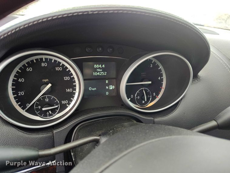 image for item EC8979 2011 Mercedes Benz GL350 SUV