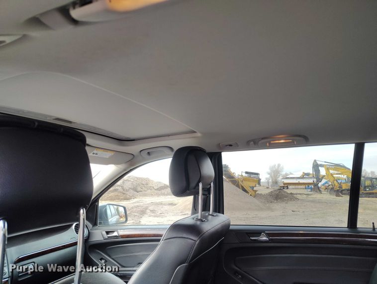 image for item EC8979 2011 Mercedes Benz GL350 SUV