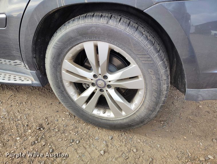 image for item EC8979 2011 Mercedes Benz GL350 SUV