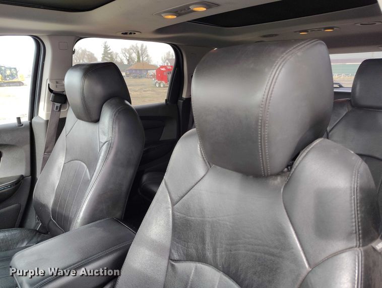 image for item EC8980 2011 GMC Acadia Denali SUV