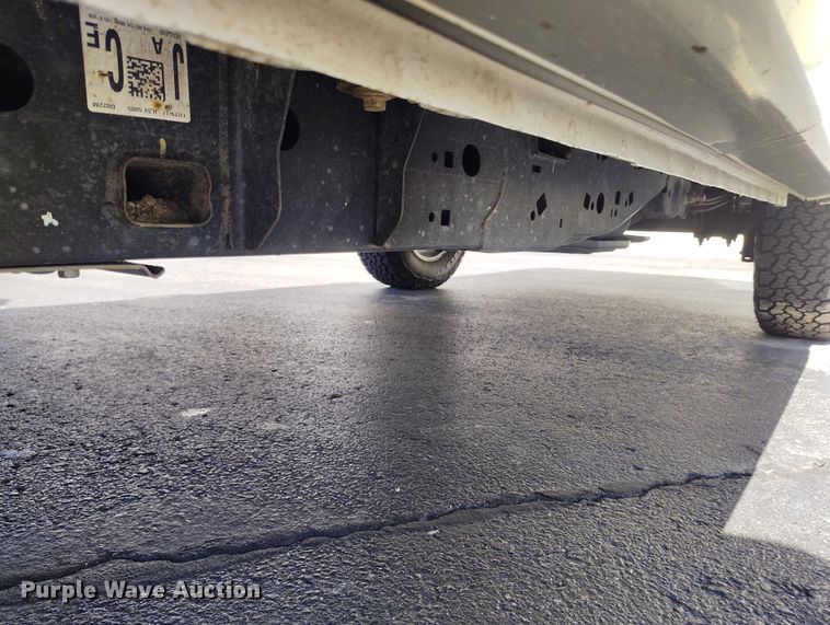 image for item EC8986 2018 Ford F-150 Crew Cab pickup truck