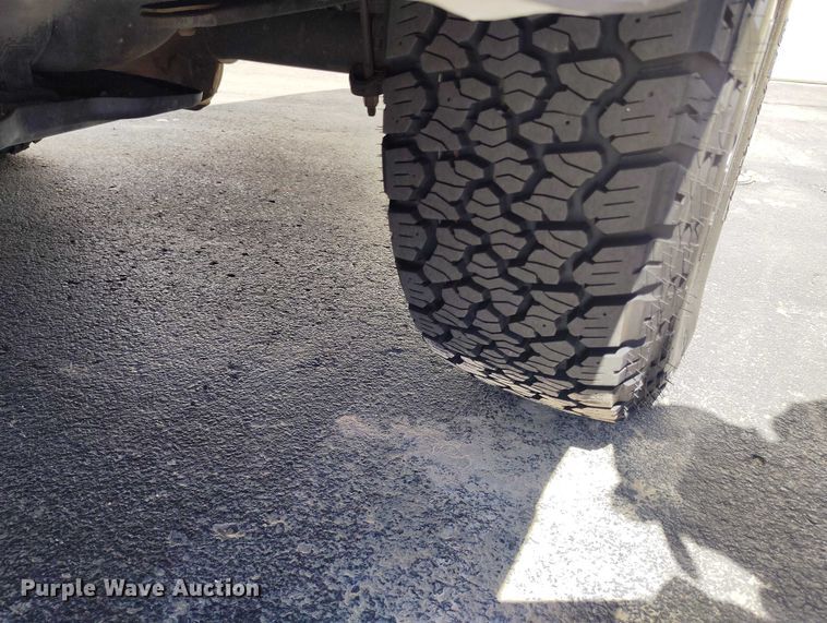 image for item EC8986 2018 Ford F-150 Crew Cab pickup truck