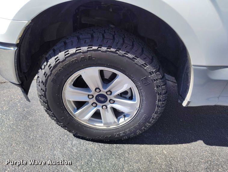 image for item EC8986 2018 Ford F-150 Crew Cab pickup truck