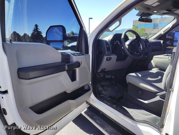 image for item EC8987 2021 Ford F250 Ext. Cab pickup truck