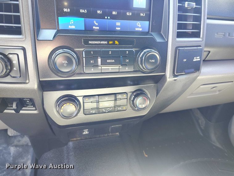 image for item EC8987 2021 Ford F250 Ext. Cab pickup truck