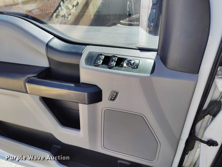 image for item EC8987 2021 Ford F250 Ext. Cab pickup truck