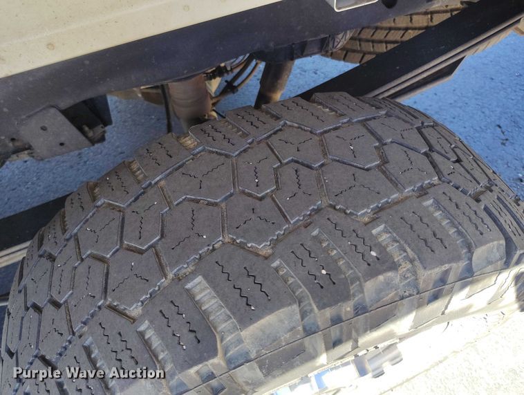 image for item EC8987 2021 Ford F250 Ext. Cab pickup truck