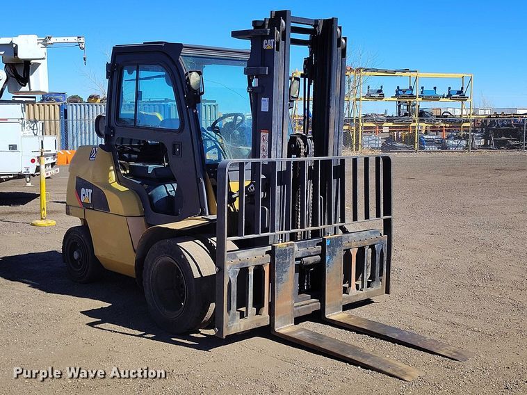image for item EC8993 Caterpillar GP45N1 forklift