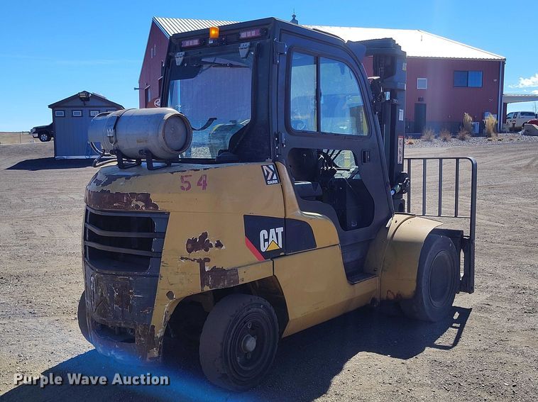 image for item EC8993 Caterpillar GP45N1 forklift