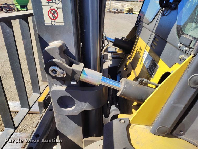 image for item EC8993 Caterpillar GP45N1 forklift