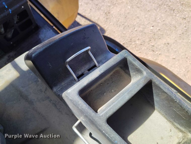 image for item EC8993 Caterpillar GP45N1 forklift