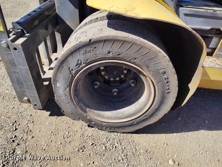 image for item EC8993 Caterpillar GP45N1 forklift