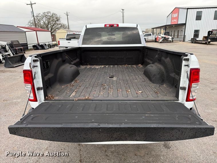 image for item ED5154 2022 RAM 2500 Crew Cab pickup truck