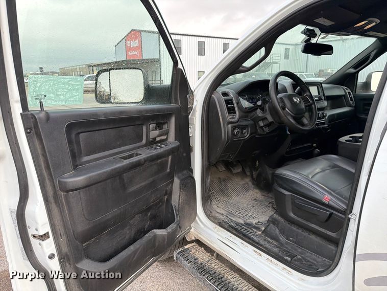 image for item ED5154 2022 RAM 2500 Crew Cab pickup truck