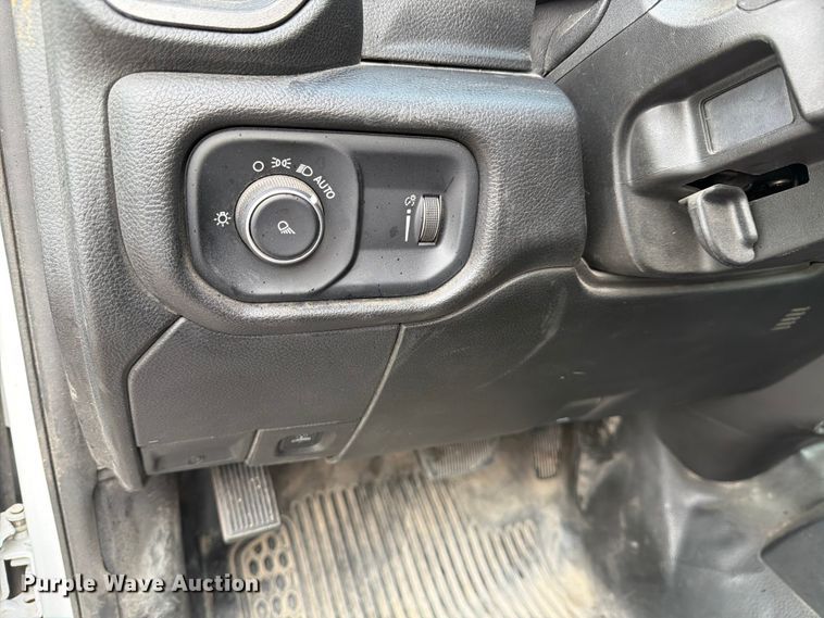 image for item ED5154 2022 RAM 2500 Crew Cab pickup truck