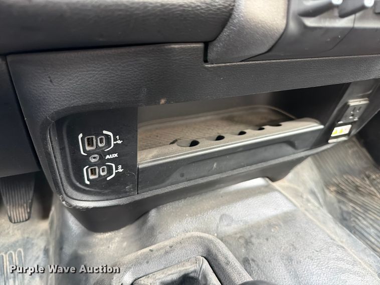 image for item ED5154 2022 RAM 2500 Crew Cab pickup truck