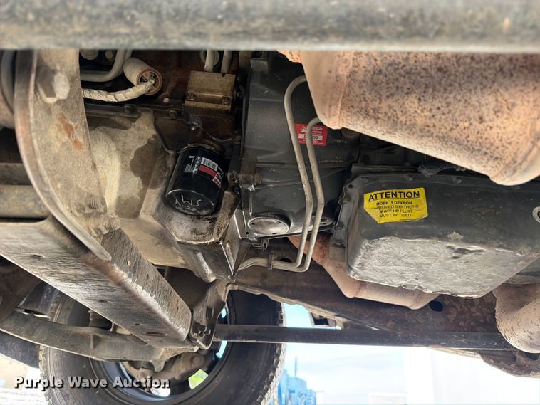 image for item ED5173 2016 Chevrolet Silverado 2500HD Crew Cab pickup truck