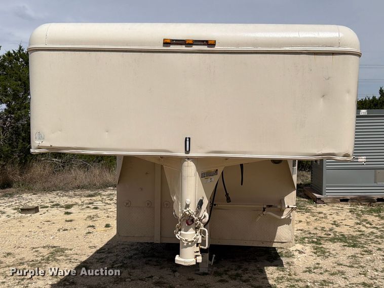 image for item ED5174 2013 W-W Trailer Mfg. enclosed cargo trailer