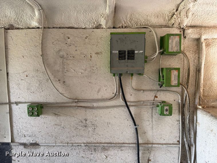 image for item ED5174 2013 W-W Trailer Mfg. enclosed cargo trailer