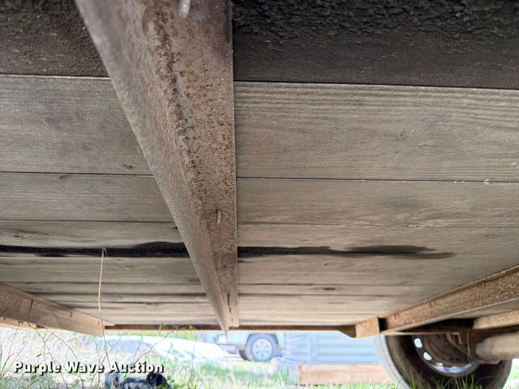 image for item ED5174 2013 W-W Trailer Mfg. enclosed cargo trailer