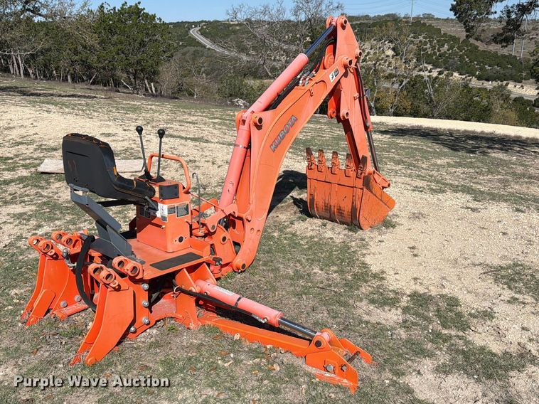 image for item ED5180 Kubota BH92 backhoe attachment