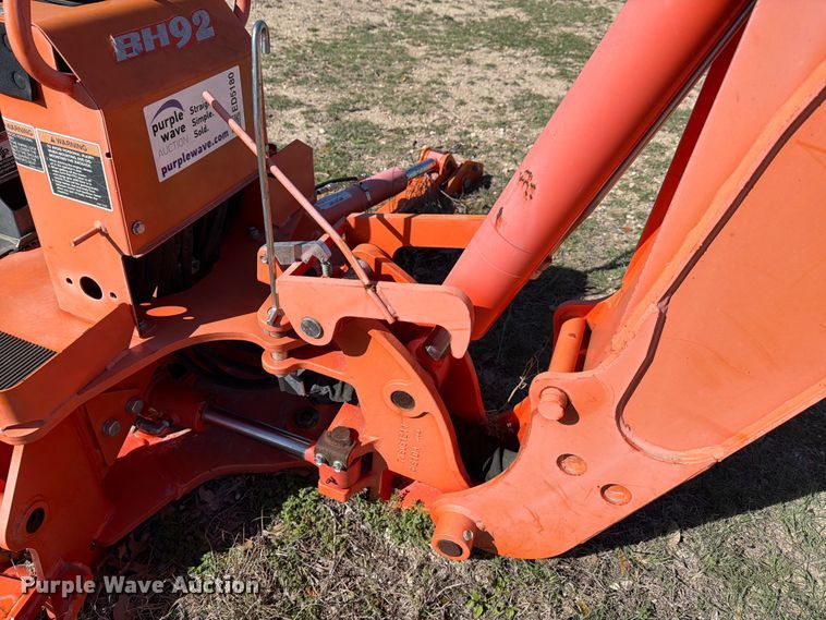 image for item ED5180 Kubota BH92 backhoe attachment