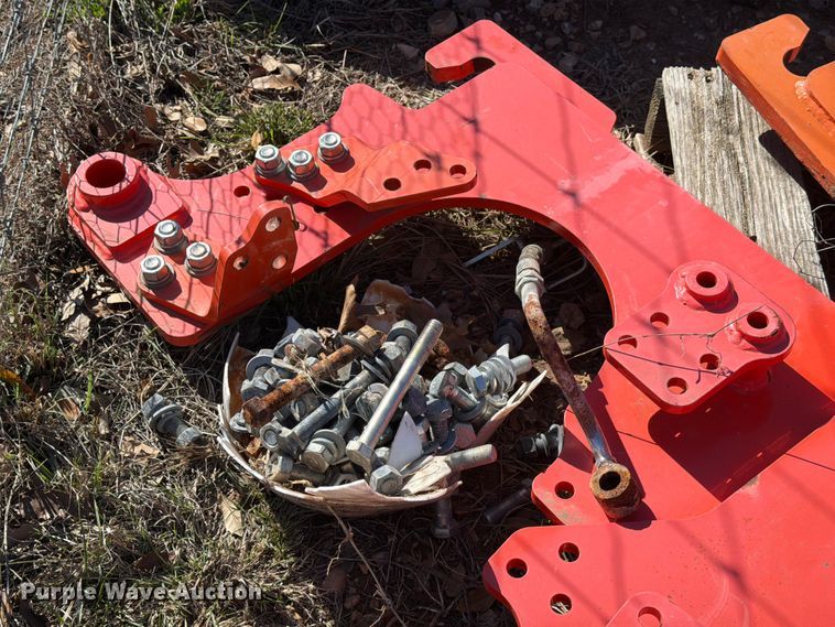 image for item ED5180 Kubota BH92 backhoe attachment