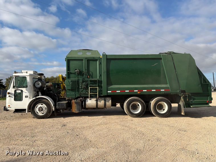 image for item ED5191 2005 Autocar Xpeditor refuse truck