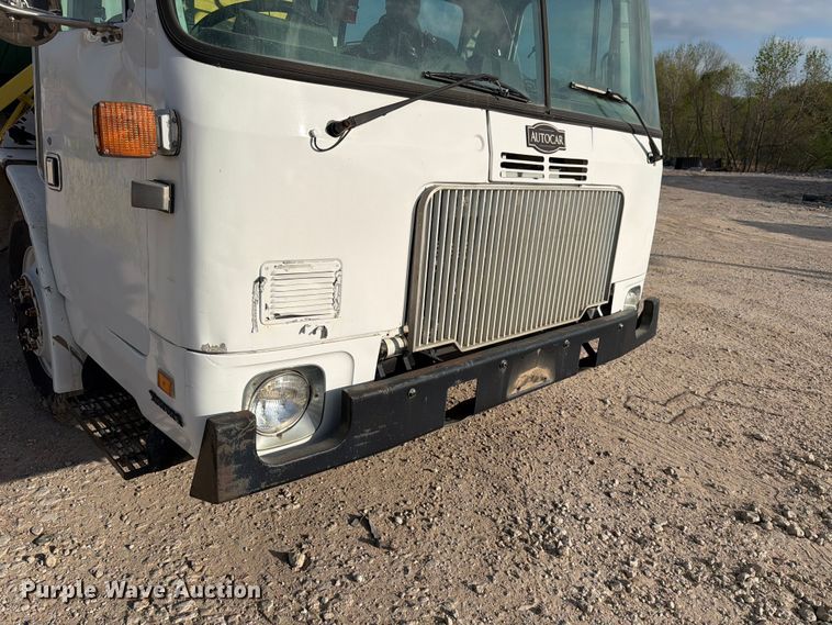 image for item ED5191 2005 Autocar Xpeditor refuse truck